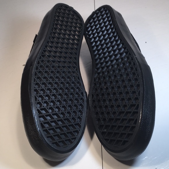 NWT Vans Skste Style 53 Classic Slip-Ons in Black Velvet Women’s 6.5 - Picture 8 of 10